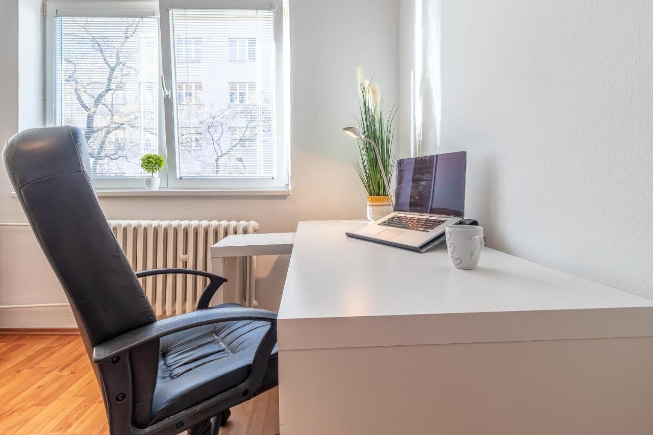 Cosy Flat Close To Central Bratislava Ngoại thất bức ảnh